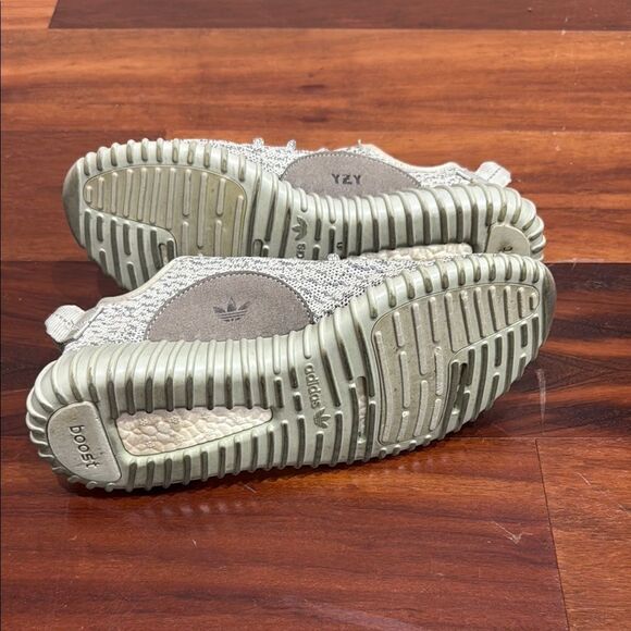 Adidas Yeezy Boost 350 Gray Knit Sneakers Men’s Size 7
